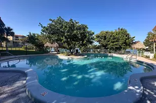 661 NE 195th St, Miami, FL 33179 - Photo 7