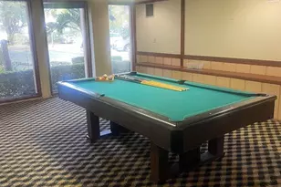 661 NE 195th St, Miami, FL 33179 - Photo 9