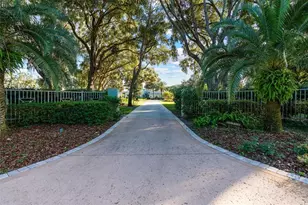 30215 Redtree Dr, Leesburg, FL 34748 - Photo 45