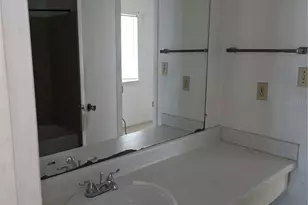 4021 Henley Rd, Orlando, FL 32839 - Photo 15