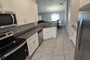 540 Bristol Cir, Kissimmee, FL 34758 - Photo 11