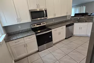 540 Bristol Cir, Kissimmee, FL 34758 - Photo 13