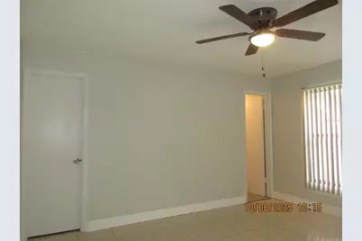 50 Silver Falls Circle, Kissimmee, FL 34743 - Photo 23