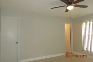 50 Silver Falls Cir, Kissimmee, FL 34743 - Photo 23