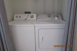 50 Silver Falls Cir, Kissimmee, FL 34743 - Photo 7