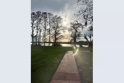 4184 Versailles Drive #4184D, Orlando, FL 32808 - Photo 13