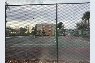 4184 Versailles Drive #4184D, Orlando, FL 32808 - Photo 11