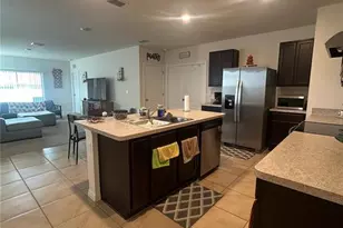 1396 Berry Ln, Davenport, FL 33837 - Photo 11