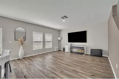 2402 Oakwood Lane, Davenport, FL 33837 - Photo 7