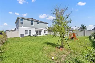 2402 Oakwood Ln, Davenport, FL 33837 - Photo 35