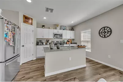 2402 Oakwood Lane, Davenport, FL 33837 - Photo 13