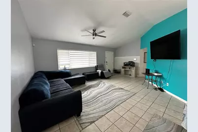 4299 Goldcoast Avenue, Spring Hill, FL 34609 - Photo 9