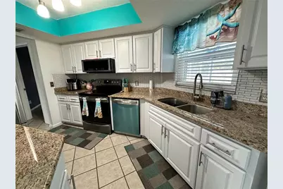 4299 Goldcoast Avenue, Spring Hill, FL 34609 - Photo 11
