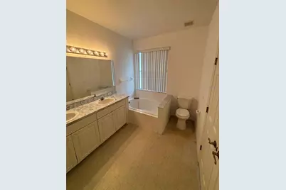 2915 Sunset Lakes Boulevard, Kissimmee, FL 34747 - Photo 25