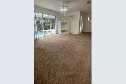 2915 Sunset Lakes Boulevard, Kissimmee, FL 34747 - Photo 3