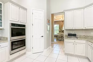 915 San Raphael St, Poinciana, FL 34759 - Photo 15