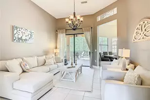 915 San Raphael St, Poinciana, FL 34759 - Photo 7