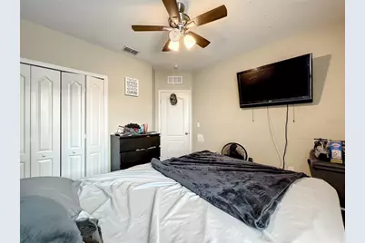 3217 Queen Alexandria Drive, Kissimmee, FL 34744 - Photo 15