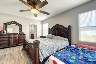 3217 Queen Alexandria Dr, Kissimmee, FL 34744 - Photo 27