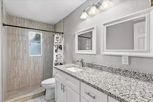 7641 Compass Dr, Orlando, FL 32810 - Photo 17