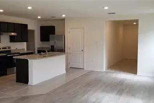 1671 Rosy Dale Cir, Davenport, FL 33837 - Photo 13