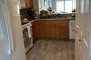 2684 Emerald Lake Ct, Kissimmee, FL 34744 - Photo 11