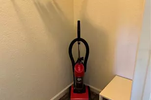 8125 Resort Village Dr, Orlando, FL 32821 - Photo 23