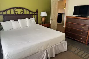 8125 Resort Village Dr, Orlando, FL 32821 - Photo 7