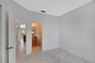 236 Langham Dr, Davenport, FL 33897 - Photo 15