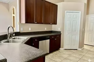 4637 Huron Bay Cir, Kissimmee, FL 34759 - Photo 15