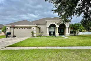 4637 Huron Bay Cir, Kissimmee, FL 34759 - Photo 1