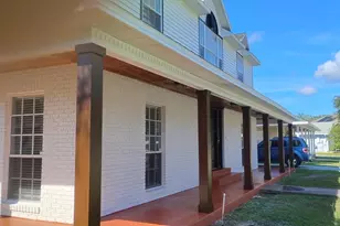 1233 Hancock Cir, Saint Cloud, FL 34769 - Photo 5