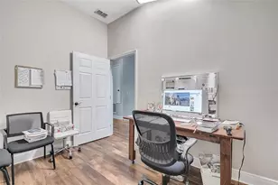 505 Waterside Pointe Dr, Groveland, FL 34736 - Photo 25