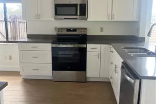 1040 Manigan Ave, Oviedo, FL 32765 - Photo 9