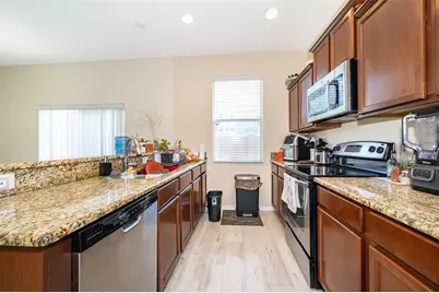 10733 Savannah Landing Circle, Orlando, FL 32832 - Photo 9