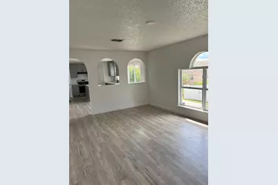 404 Manitoba Drive, Kissimmee, FL 34759 - Photo 9