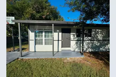 302 Sherwood Drive, Fort Meade, FL 33841 - Photo 1