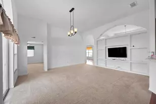 4633 Huron Bay Cir, Kissimmee, FL 34759 - Photo 13