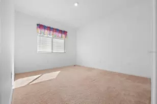 4633 Huron Bay Cir, Kissimmee, FL 34759 - Photo 11