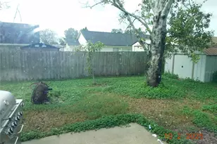 2542 Camphorwood Cir, Kissimmee, FL 34744 - Photo 11