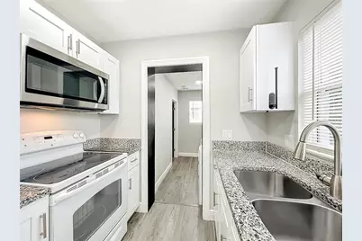 1423 Heber Circle, Orlando, FL 32811 - Photo 15