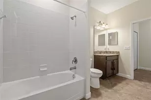 3667 Plymouth Dr, Winter Haven, FL 33884 - Photo 17