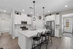 2201 Palm Tree Dr, Kissimmee, FL 34759 - Photo 11