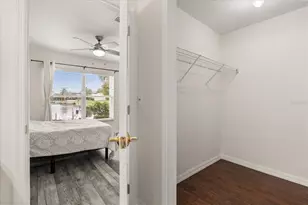 2713 Emerald Lake Ct, Kissimmee, FL 34744 - Photo 23