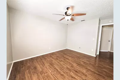 2407 King Oak Court, Saint Cloud, FL 34769 - Photo 11