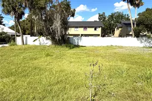 1317 W Emmett St, Kissimmee, FL 34741 - Photo 9