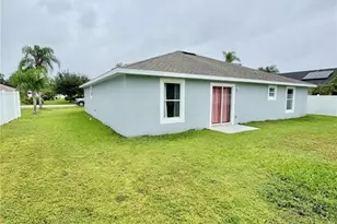 673 Reindeer Dr, Kissimmee, FL 34759 - Photo 35