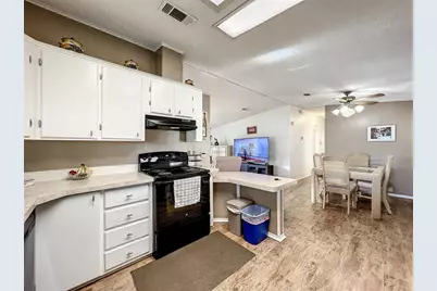 6518 Raintree Lane NE, Winter Haven, FL 33881 - Photo 13