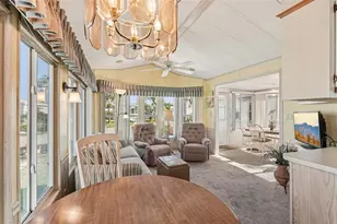 289 Bainbridge Dr, Nokomis, FL 34275 - Photo 9