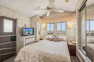 289 Bainbridge Dr, Nokomis, FL 34275 - Photo 17